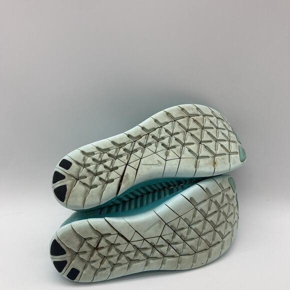 Womens Size 6.5 Nike Free RN Flyknit Hyper Turquoise Running Athletic Sneakers - Picture 7 of 8
